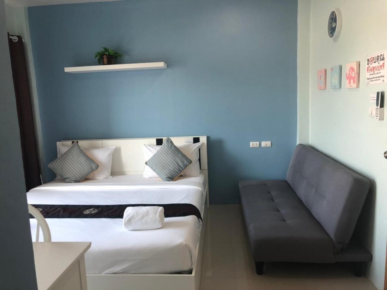 Khao Oat Airport Hotel Nai Yang Bagian luar foto