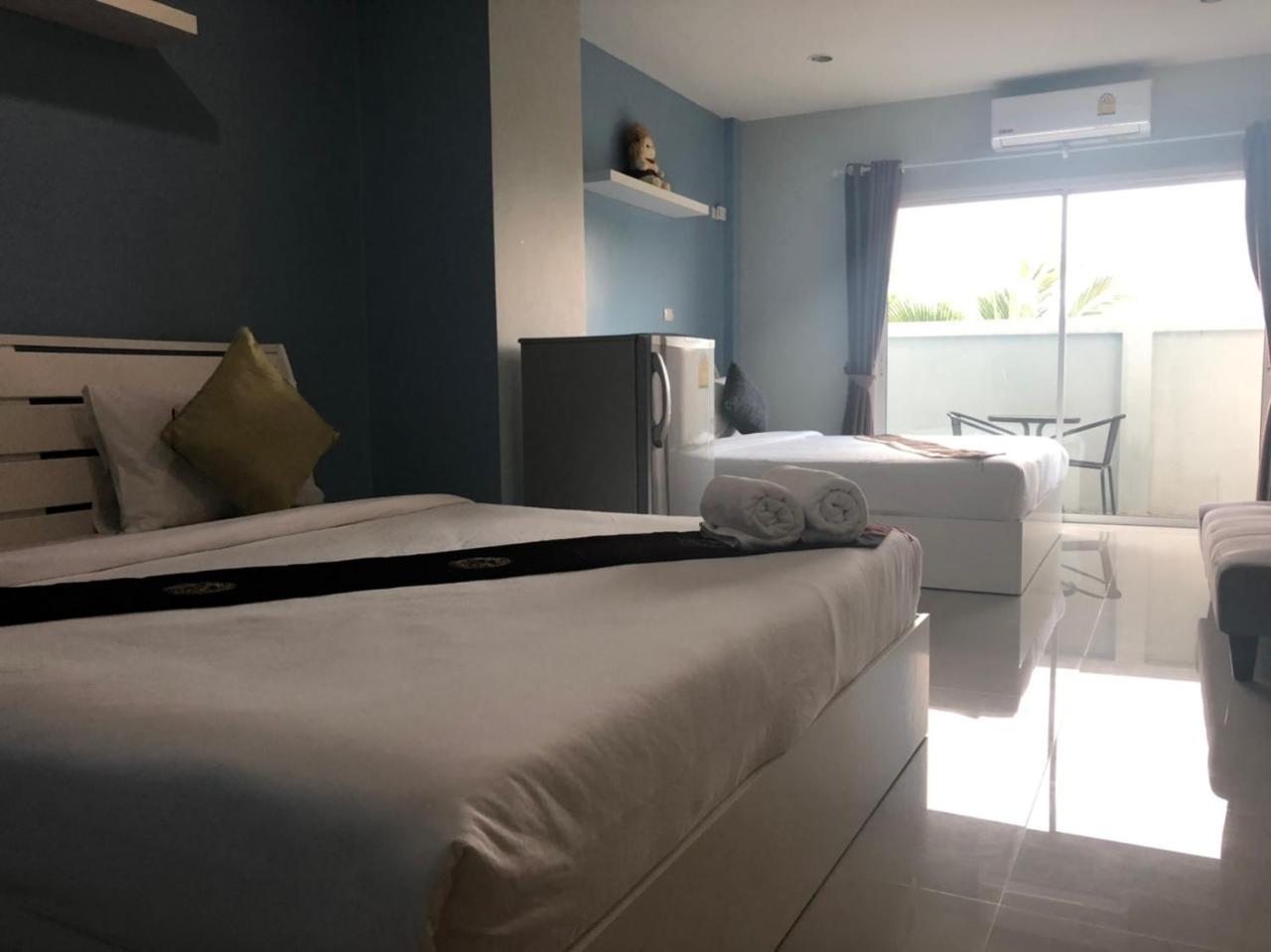 Khao Oat Airport Hotel Nai Yang Bagian luar foto